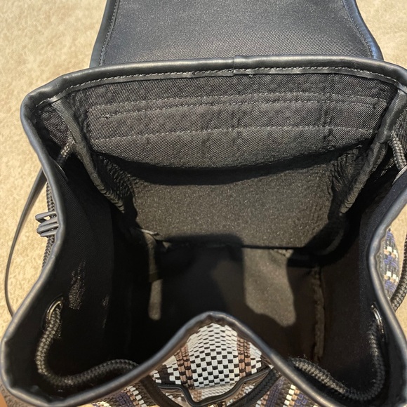 Ted Becker Backpack - Picture 10 of 15